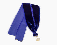 Load image into Gallery viewer, Citrine &amp; Cobalt Blue Velvet Choker
