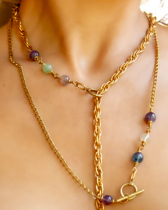 FLUORITE TOGGLE BRASS FINE CURB