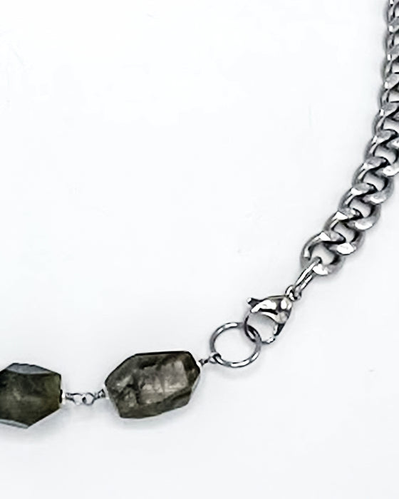 LABRADORITE CURB CHAIN NECKLACE