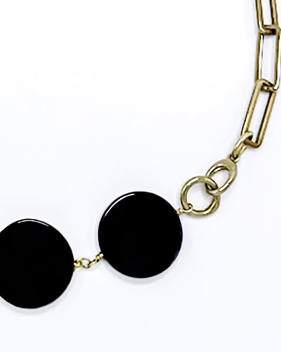 ONYX PAPER CLIP NECKLACE