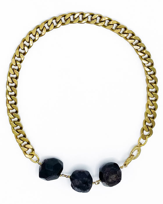 GARNET CURB CHAIN NECKLACE